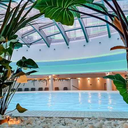 アパート Ans Hanza Tower No 628 - Swimming Pool, Sauna, Jacuzzi, Viewing Terrace シュチェチン