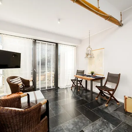 Apartment Hanza Tower No 628 - 6th Floor, Balcony, Swimming Pool *