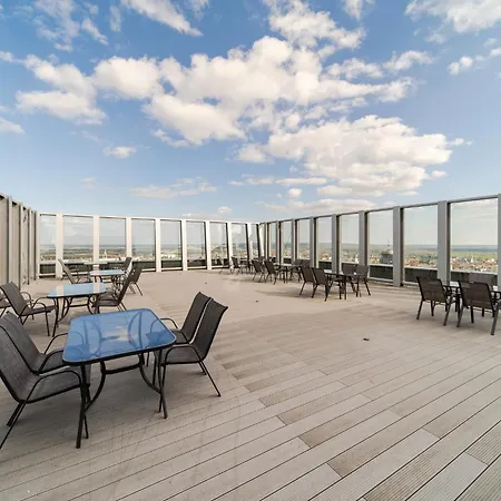 Apartment Hanza Tower No 628 - 6th Floor, Balcony, Swimming Pool