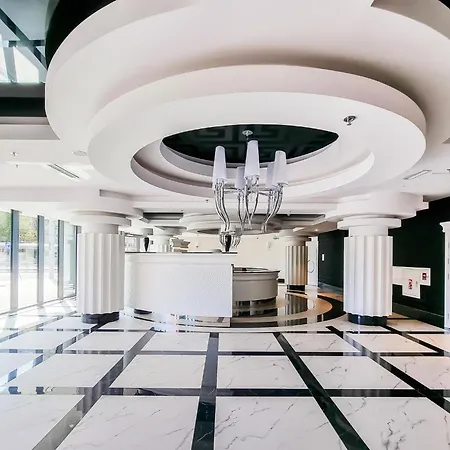 Ans Hanza Tower No 628 - Swimming Pool, Sauna, Jacuzzi, Viewing Terrace Apartman *